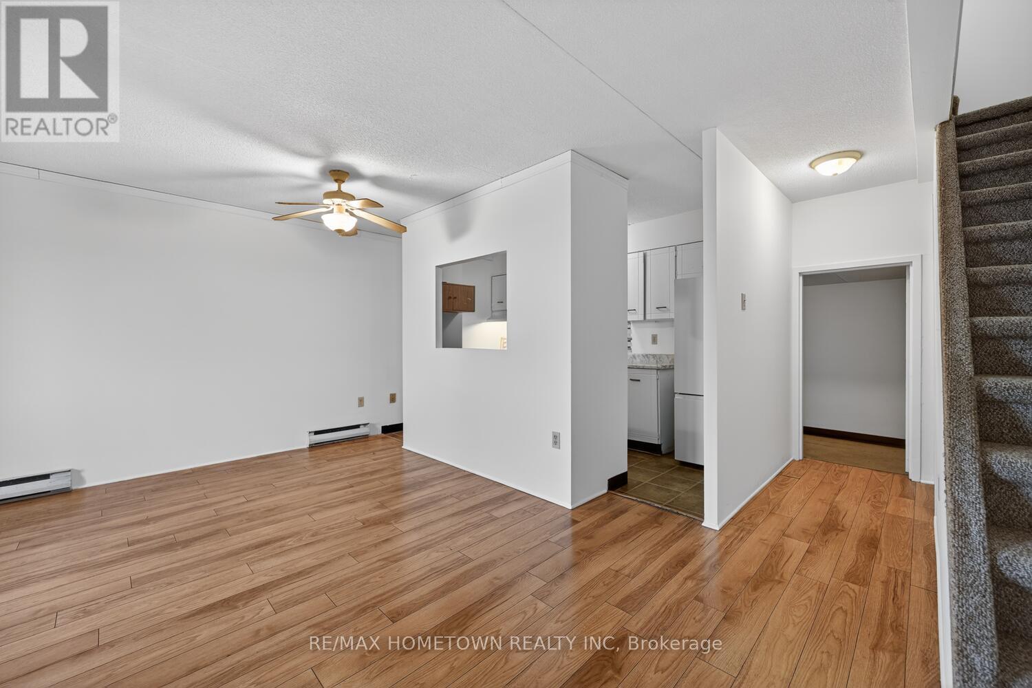 #113 235 WATER STREET - 8