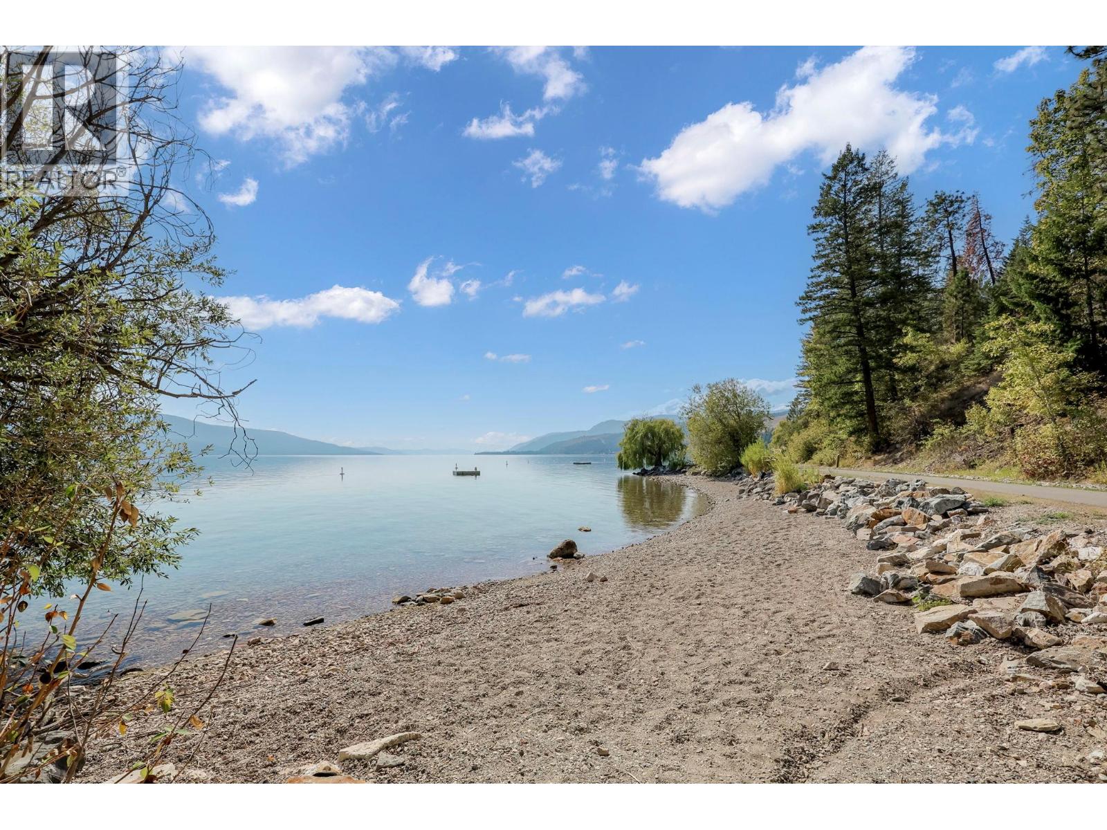  325 Kildare Way, Vernon