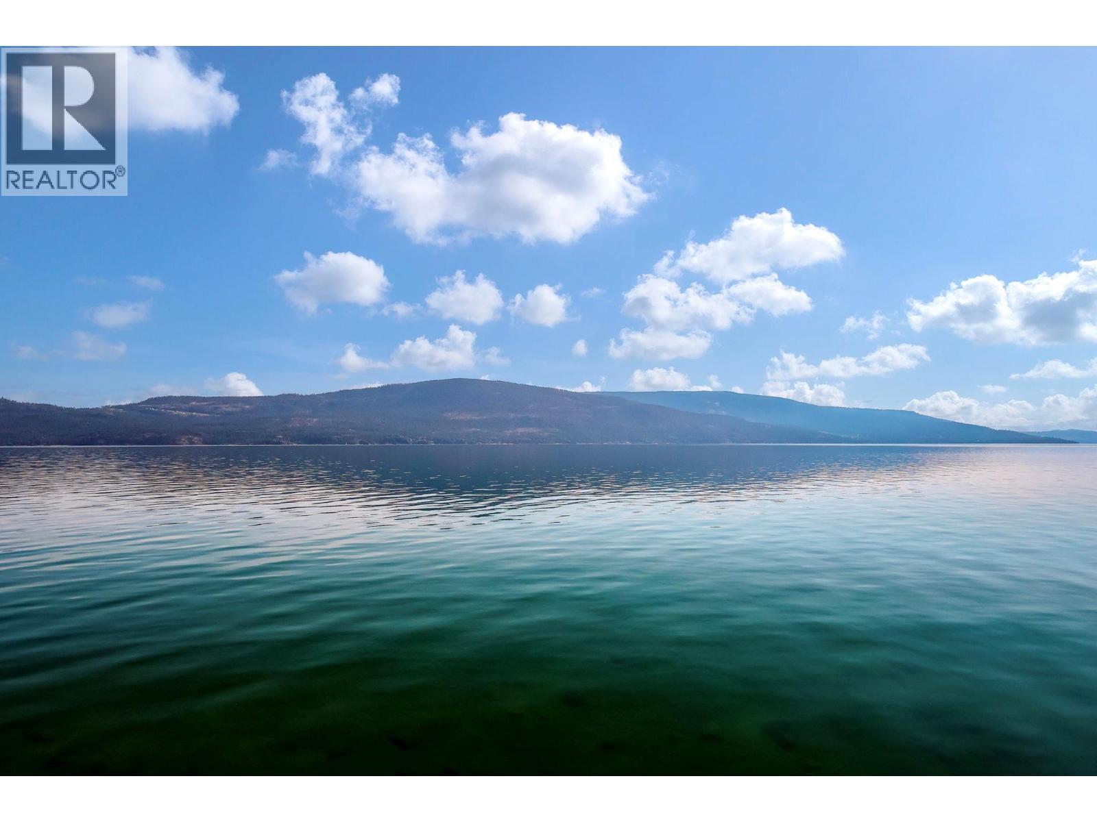  325 Kildare Way, Vernon