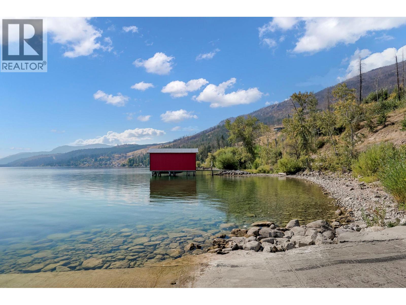  325 Kildare Way, Vernon