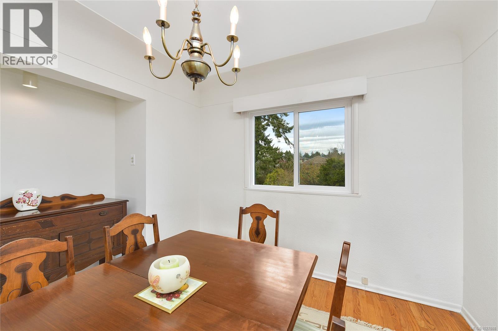 2218 EDGELOW ST - 12