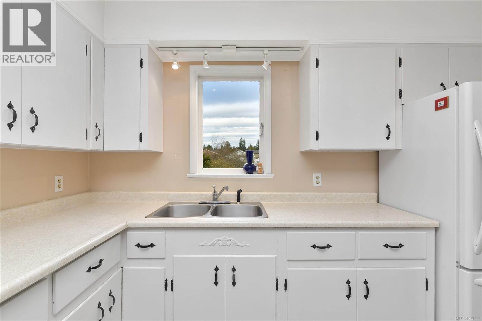 2218 EDGELOW ST - 16