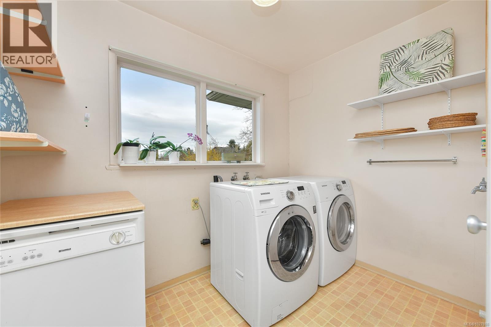 2218 EDGELOW ST - 28