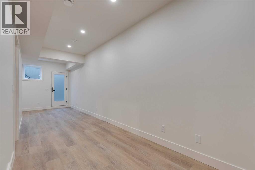 Single Family House for Sale in   Street NW Mount Pleasant Calgary 