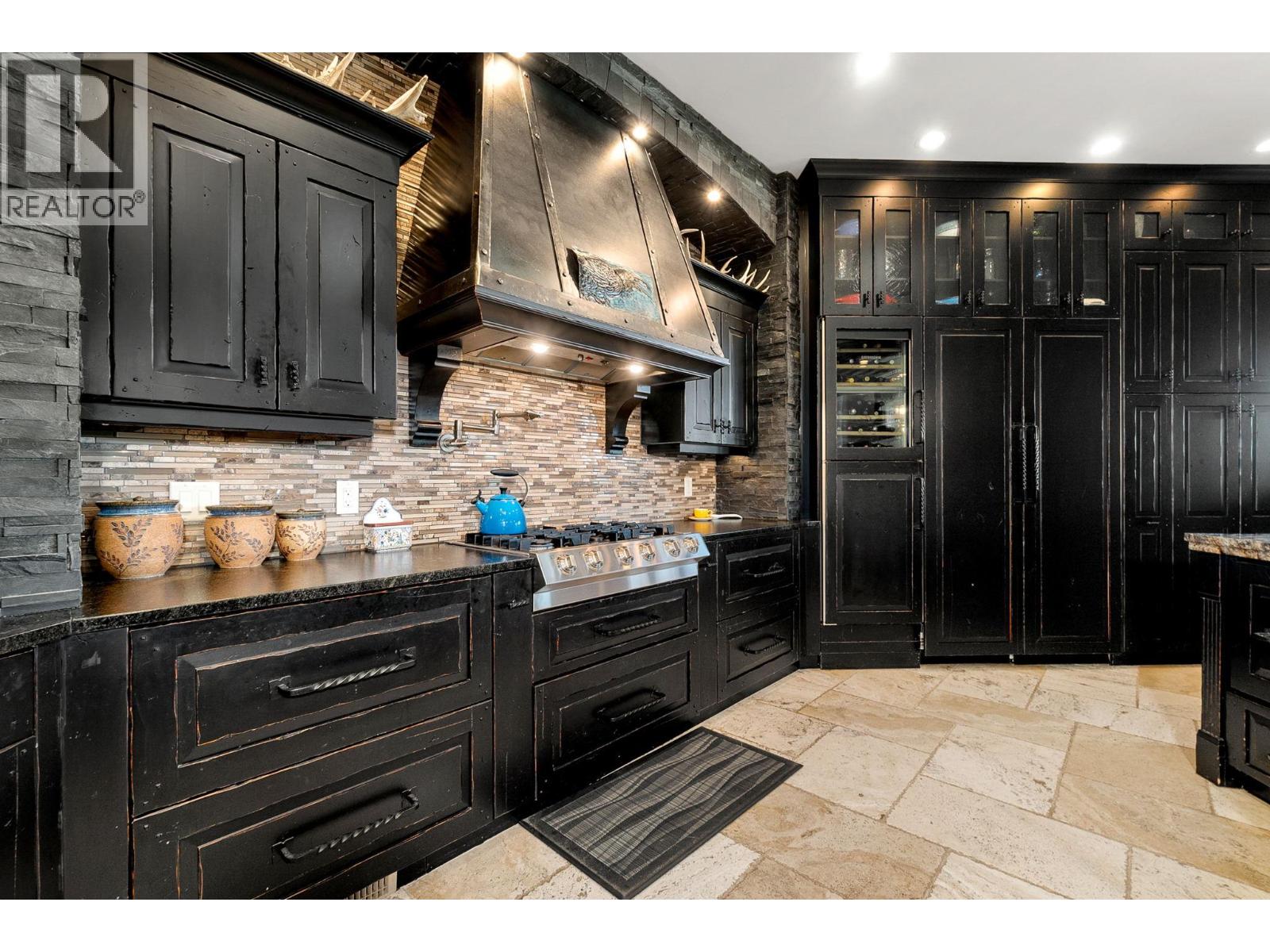 5500 Rockface Road, Kelowna