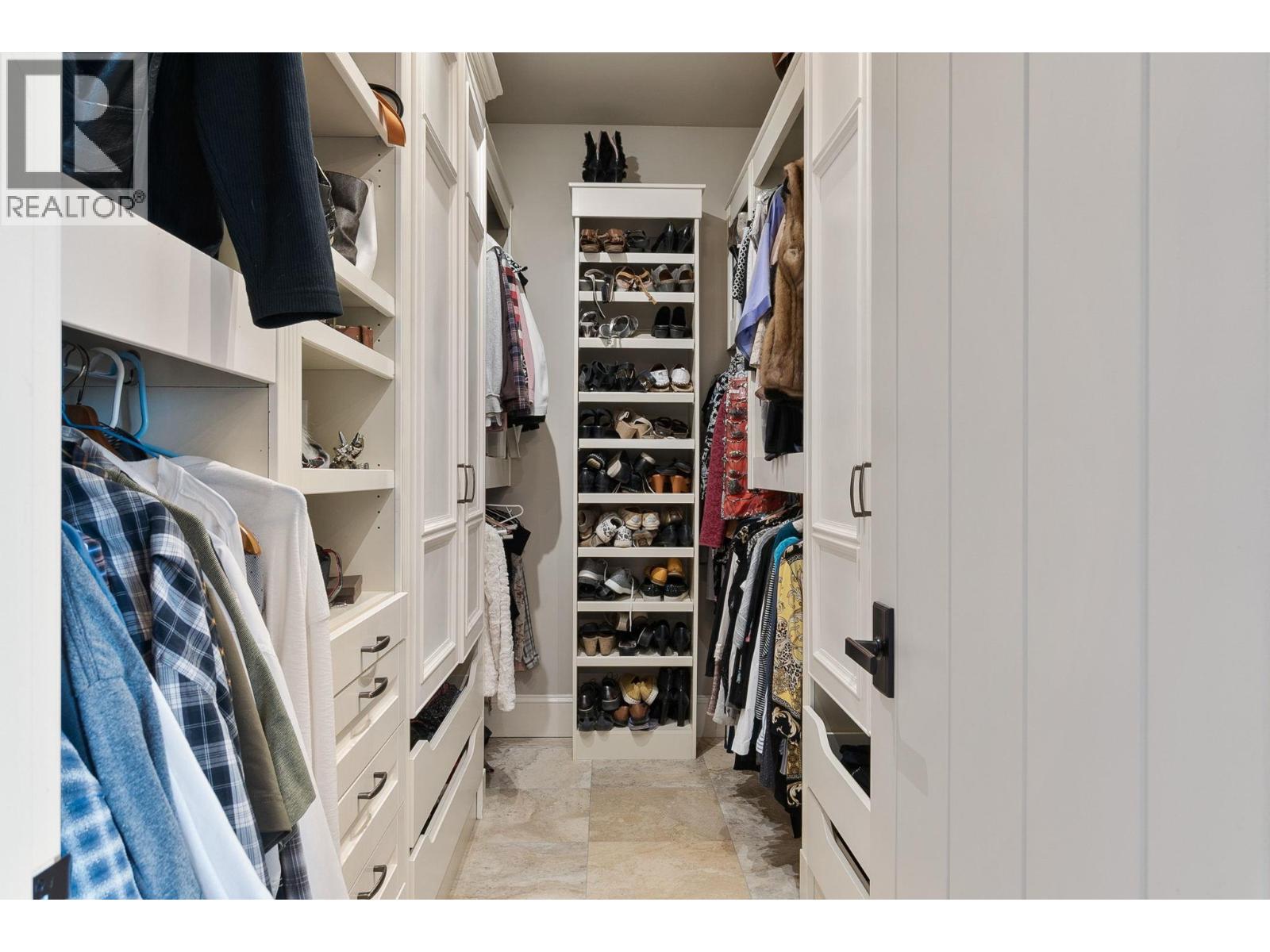 5500 Rockface Road, Kelowna