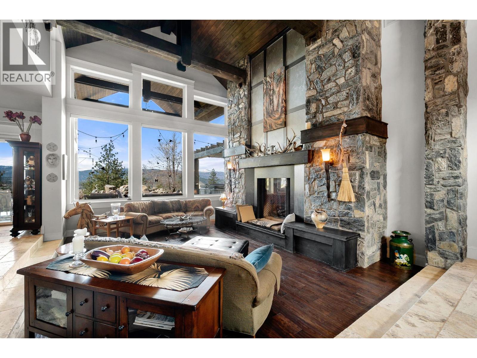 5500 Rockface Road, Kelowna