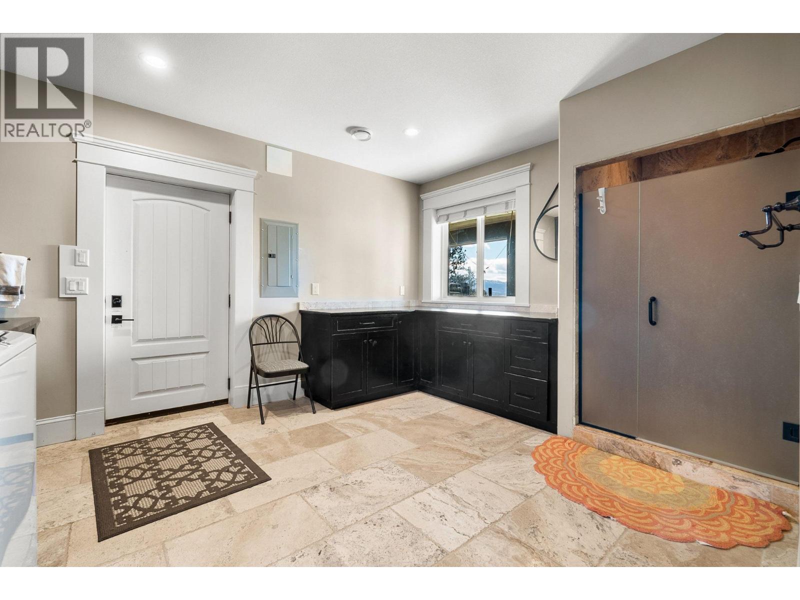 5500 Rockface Road, Kelowna