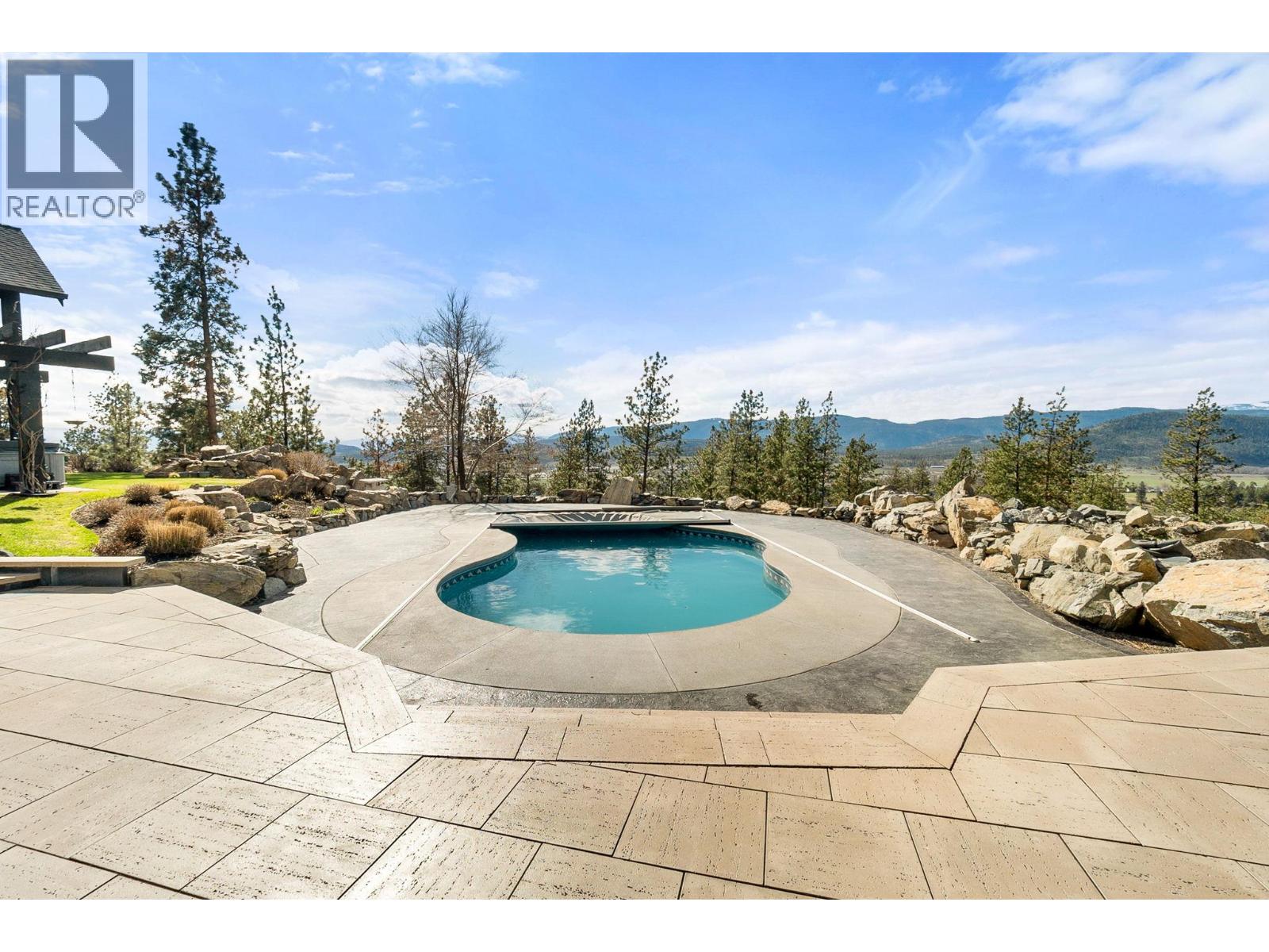 5500 Rockface Road, Kelowna