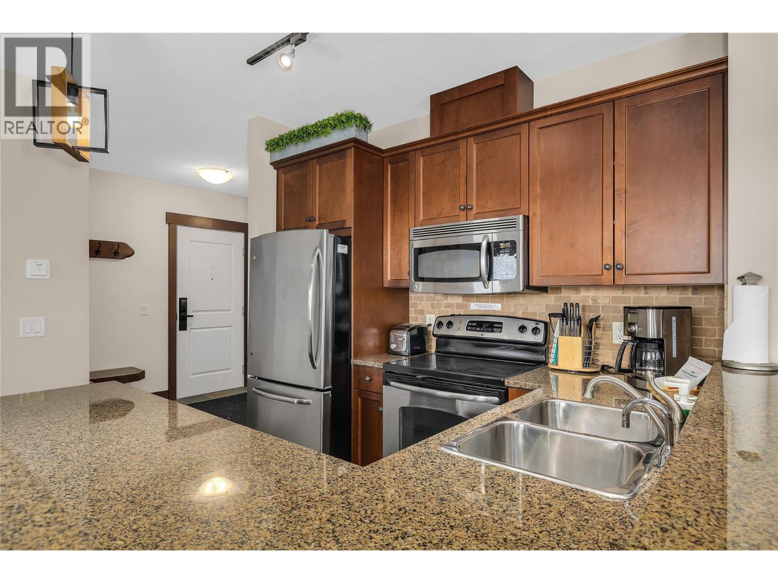 375 Raven Ridge Road Unit# 301, Big White