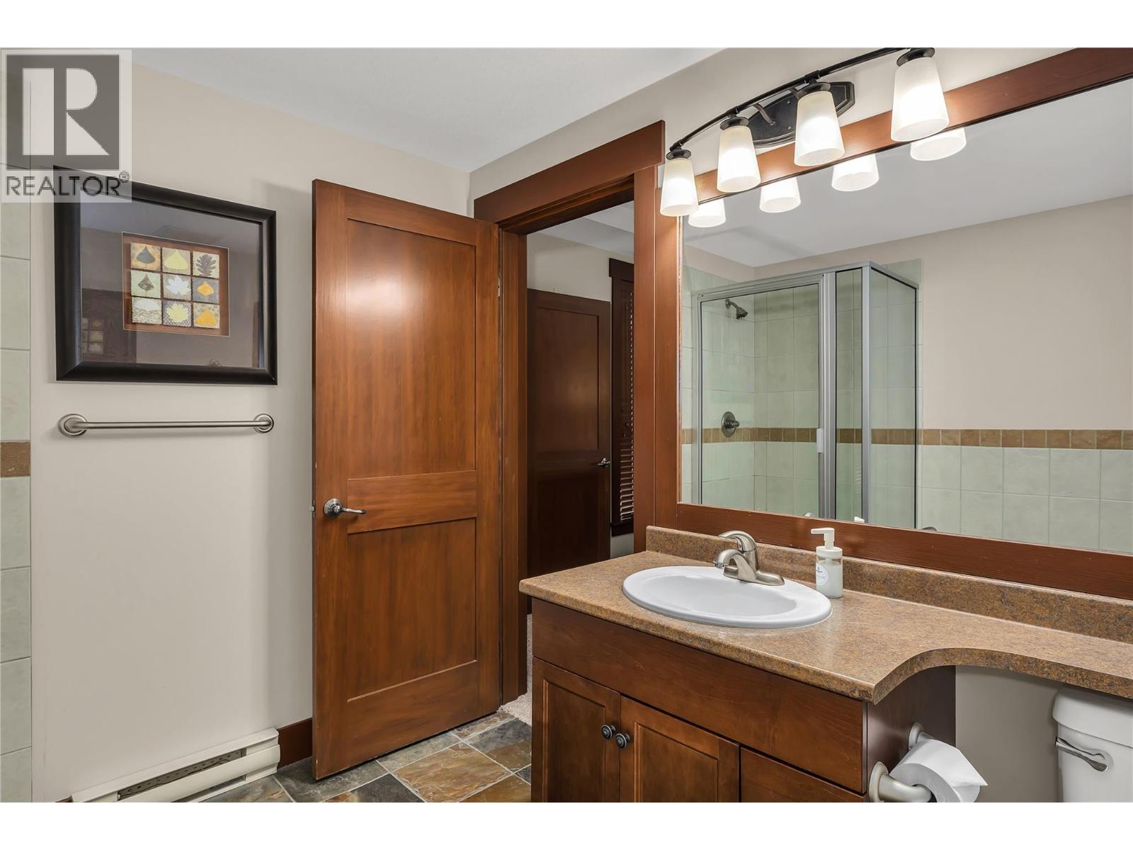 375 Raven Ridge Road Unit# 301, Big White