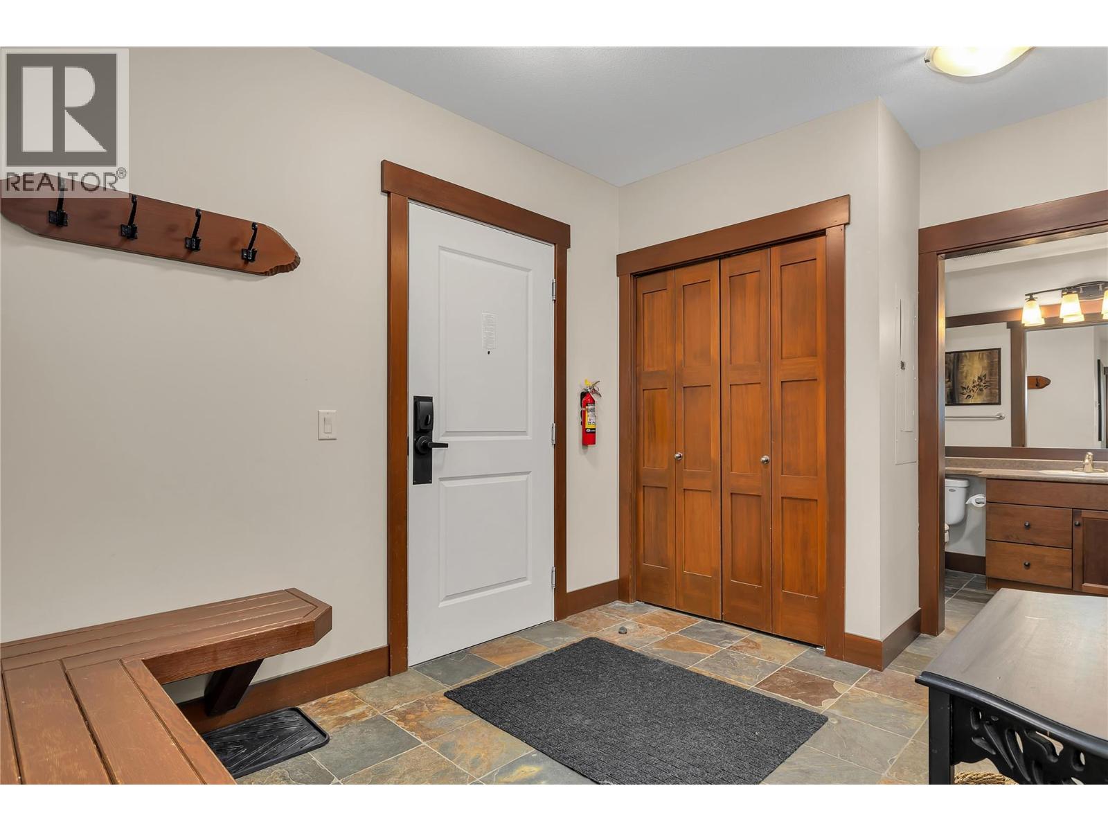 375 Raven Ridge Road Unit# 301, Big White