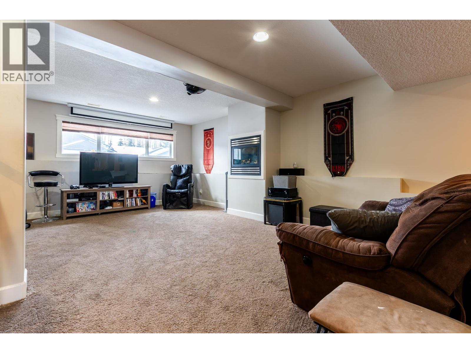 2792 GREENFOREST CRESCENT, Prince George