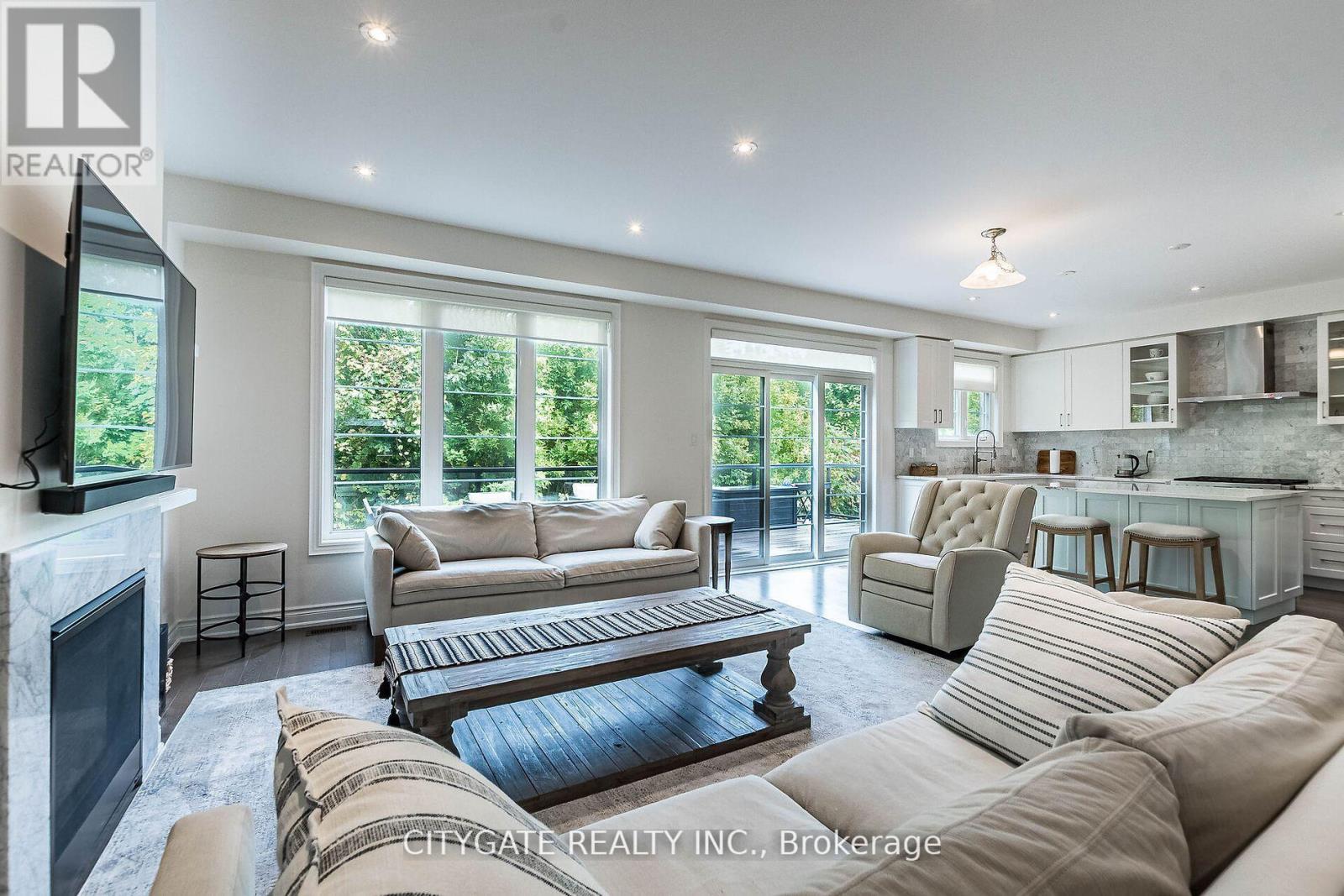 44 ELYSIAN FIELDS CIRCLE - 31