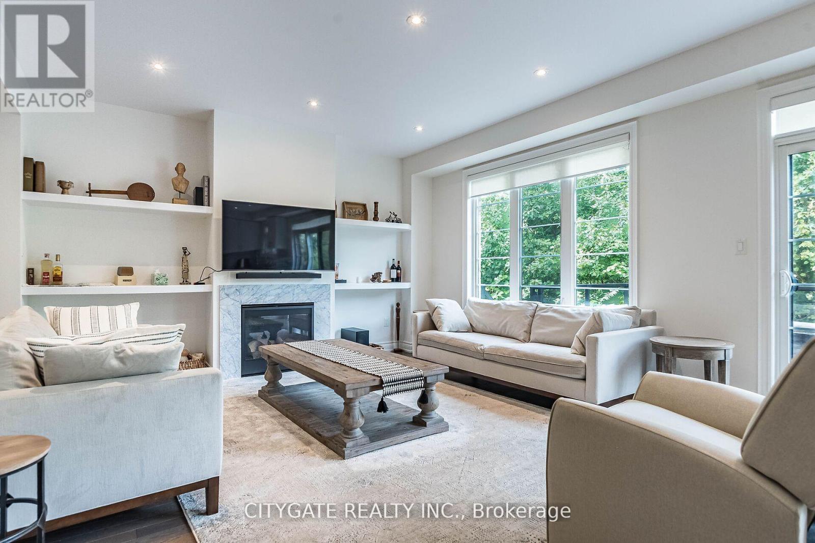 44 ELYSIAN FIELDS CIRCLE - 33