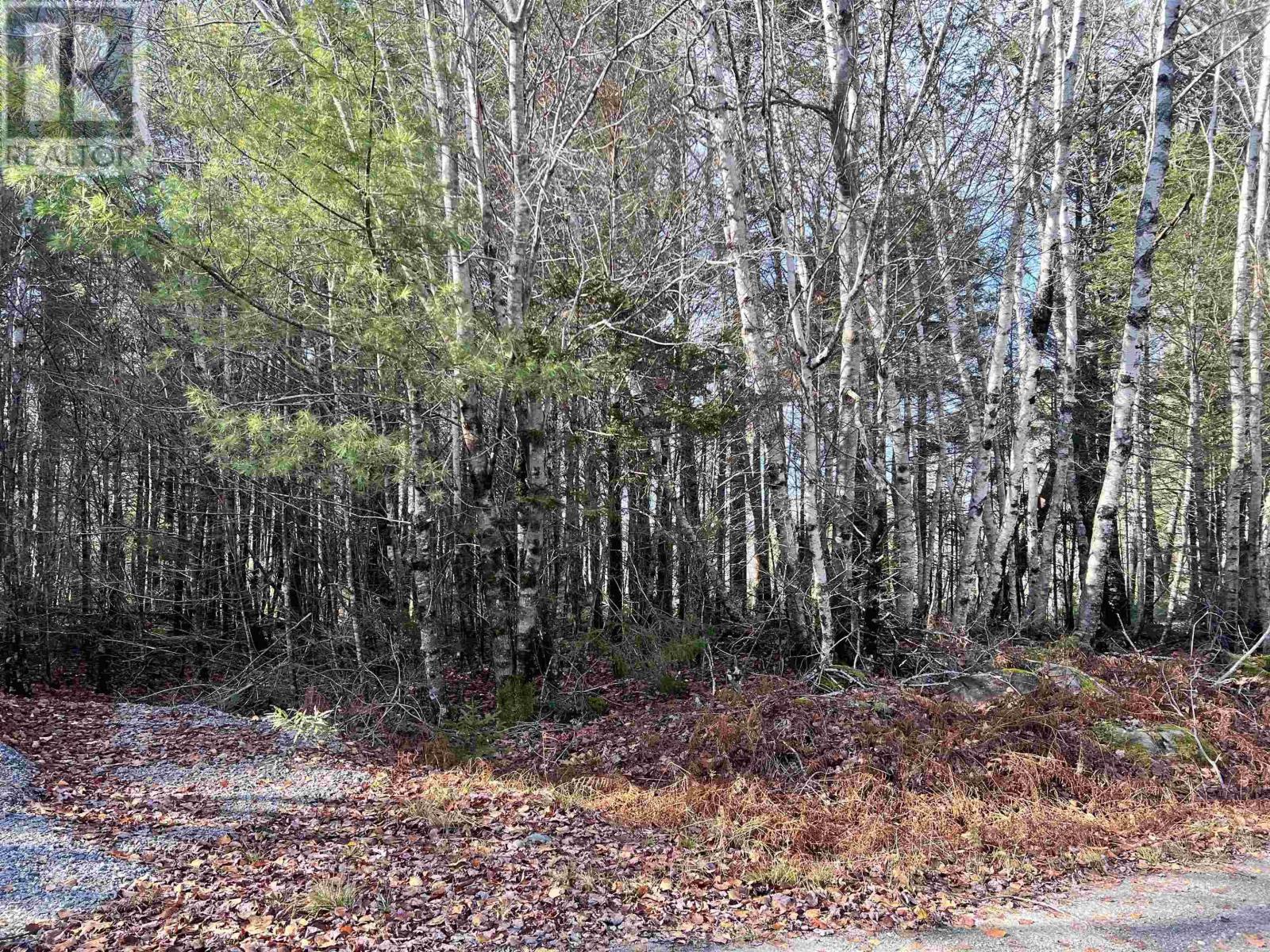 Property 12 of 21 of 2 Oak Hill Road