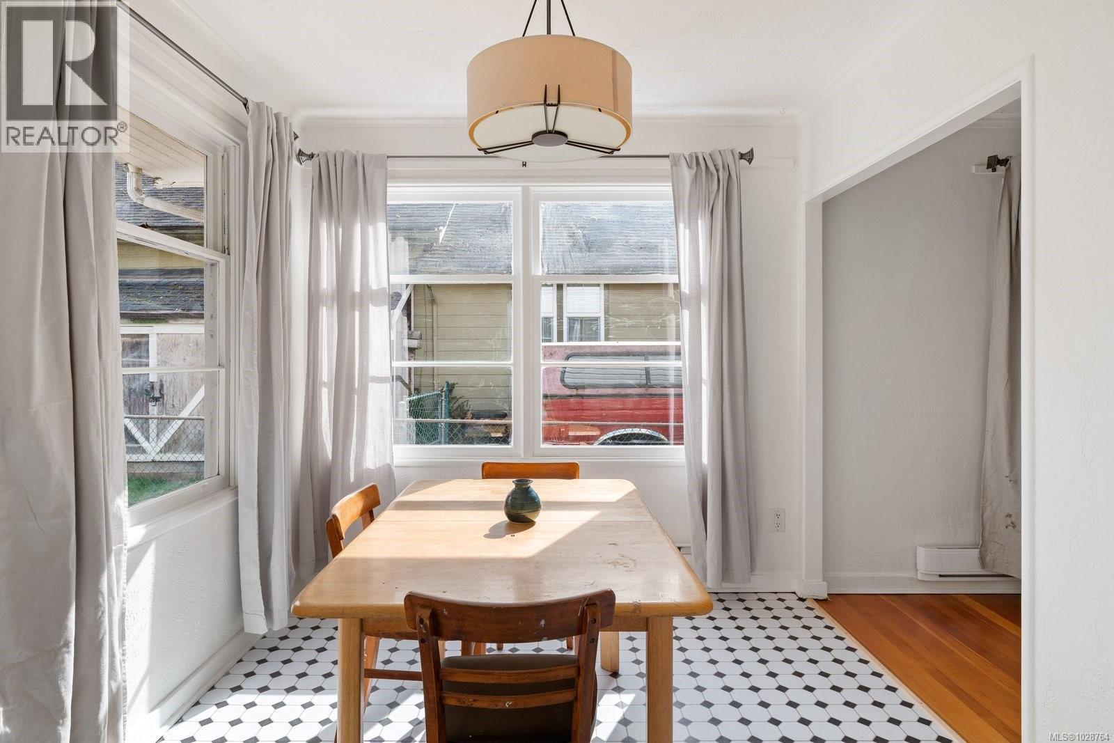  2603 Scott Street, Victoria