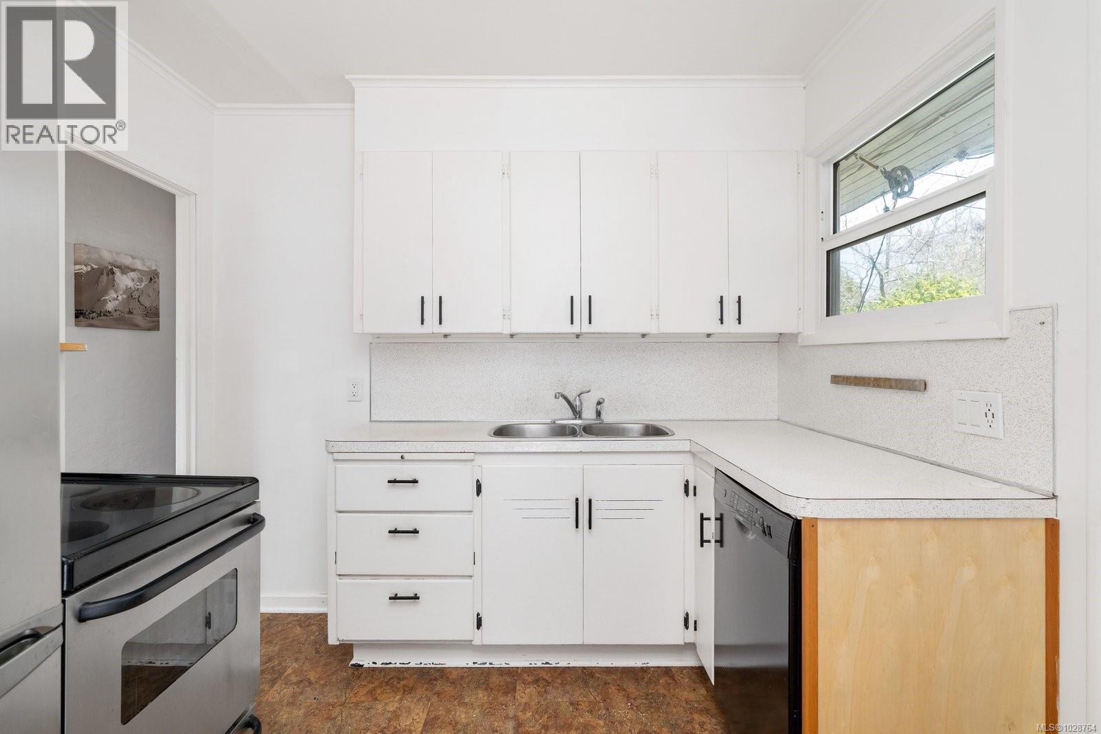  2603 Scott Street, Victoria