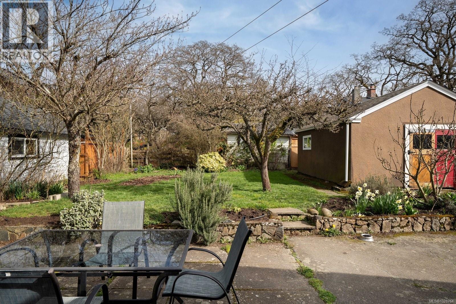  2603 Scott Street, Victoria