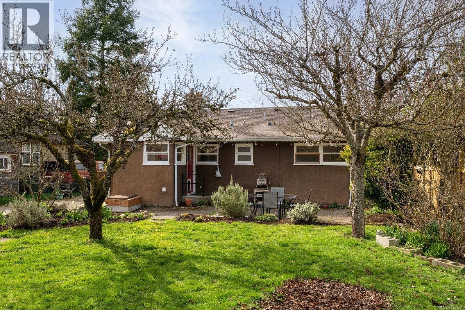  2603 Scott Street, Victoria