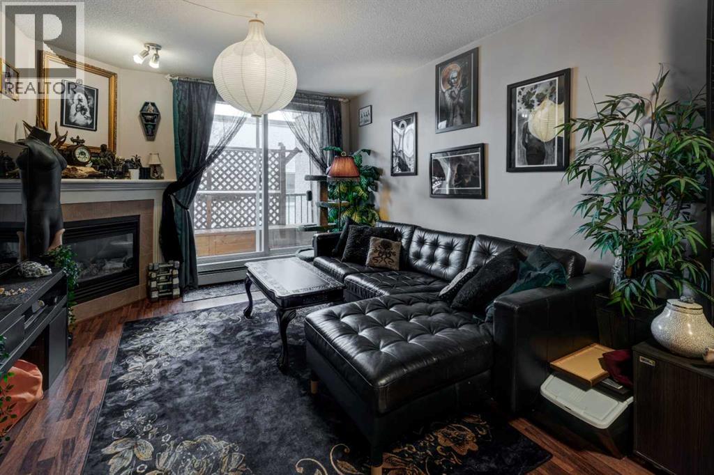 Single Family House for Sale in    Avenue SW Sunalta Calgary 