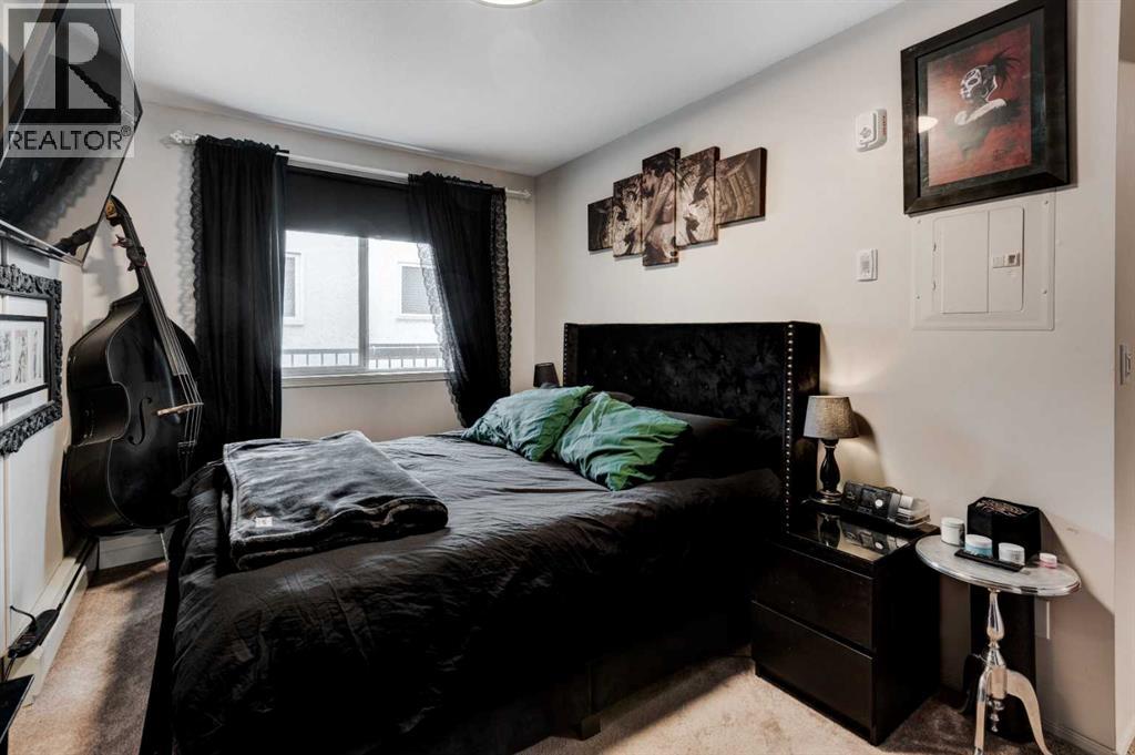 Single Family House for Sale in    Avenue SW Sunalta Calgary 