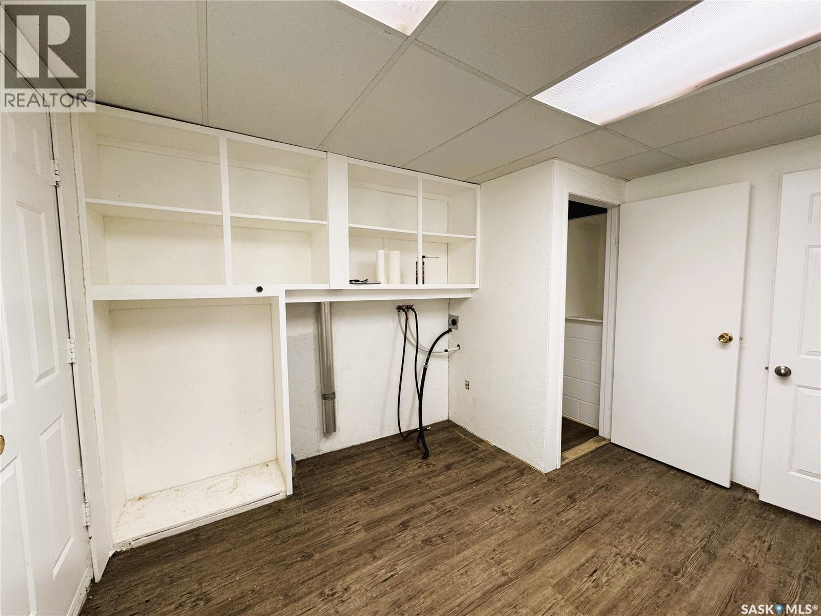 102 LAKESHORE DRIVE - 20