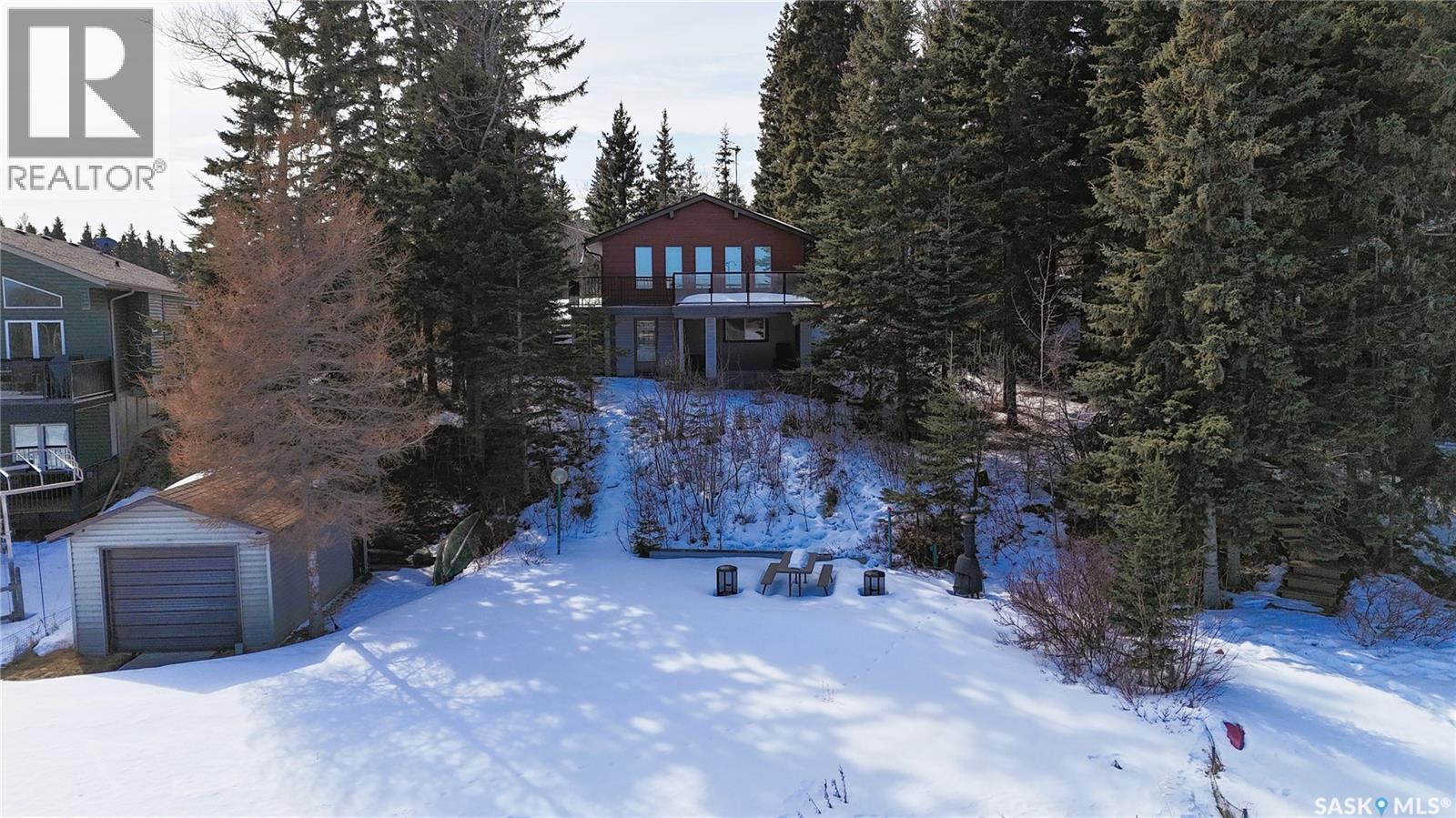 102 LAKESHORE DRIVE - 6