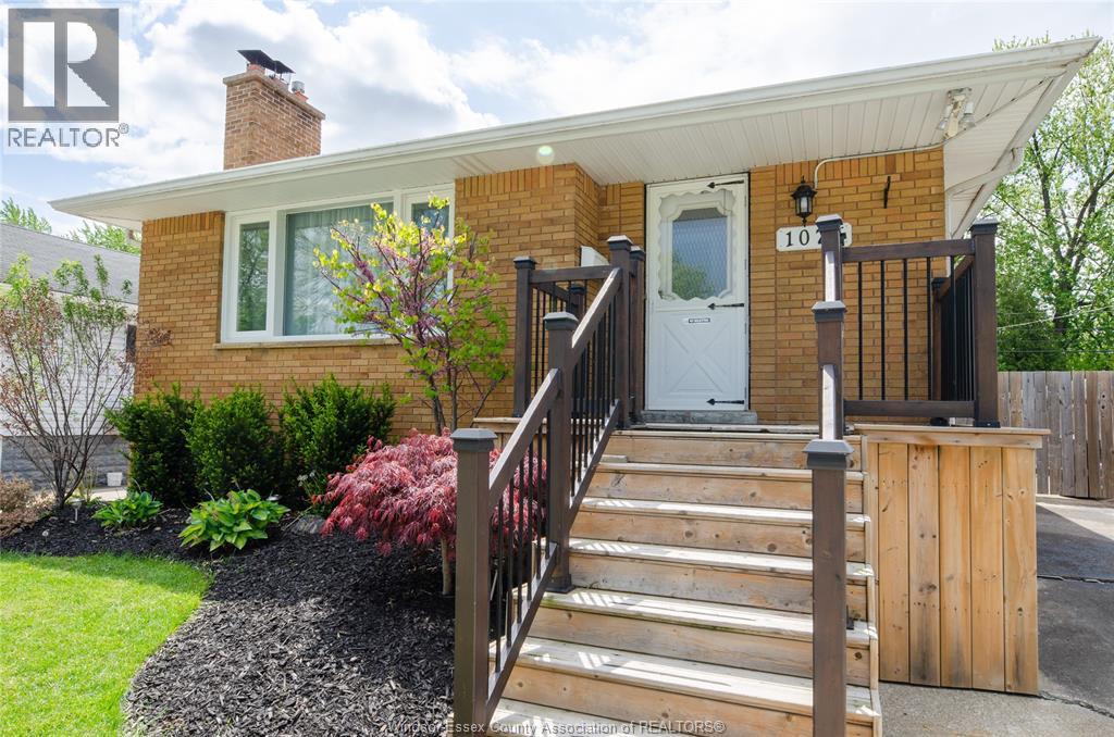 1077 FAIRVIEW - 1