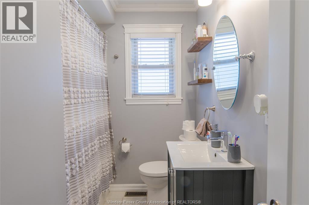 1077 FAIRVIEW - 18
