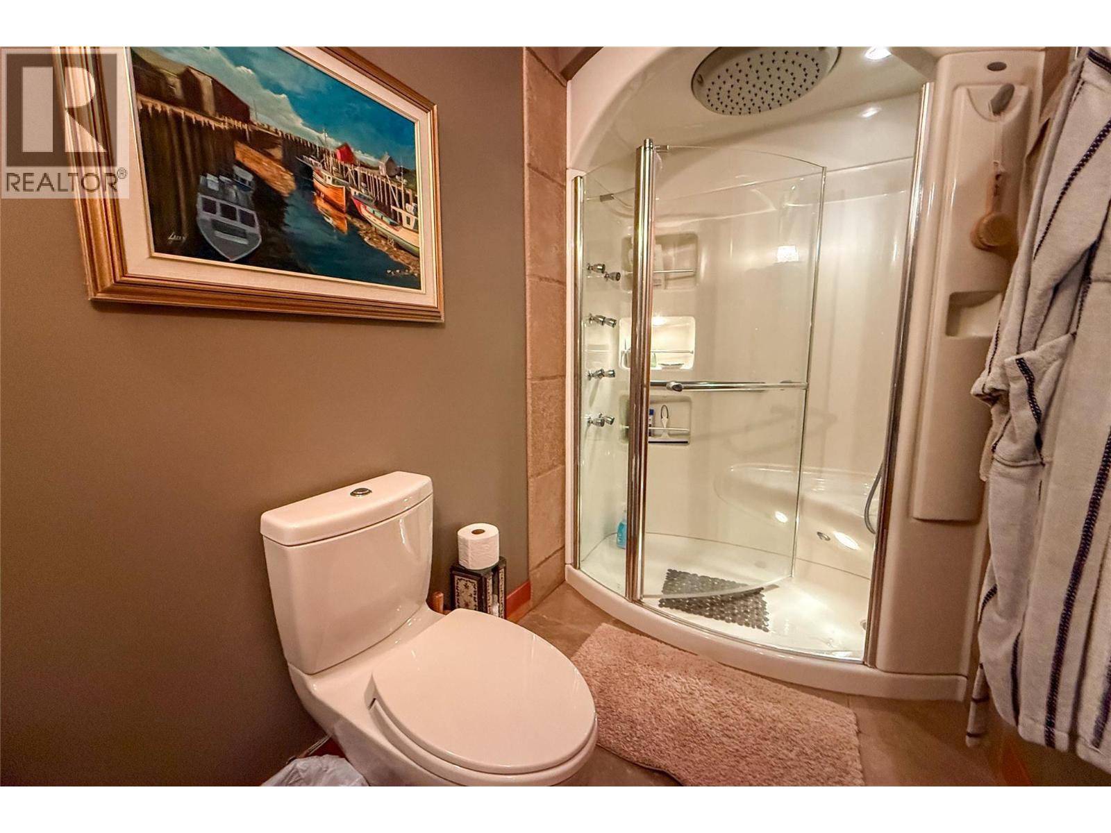 2480 Golden Donald Upper Road, Golden