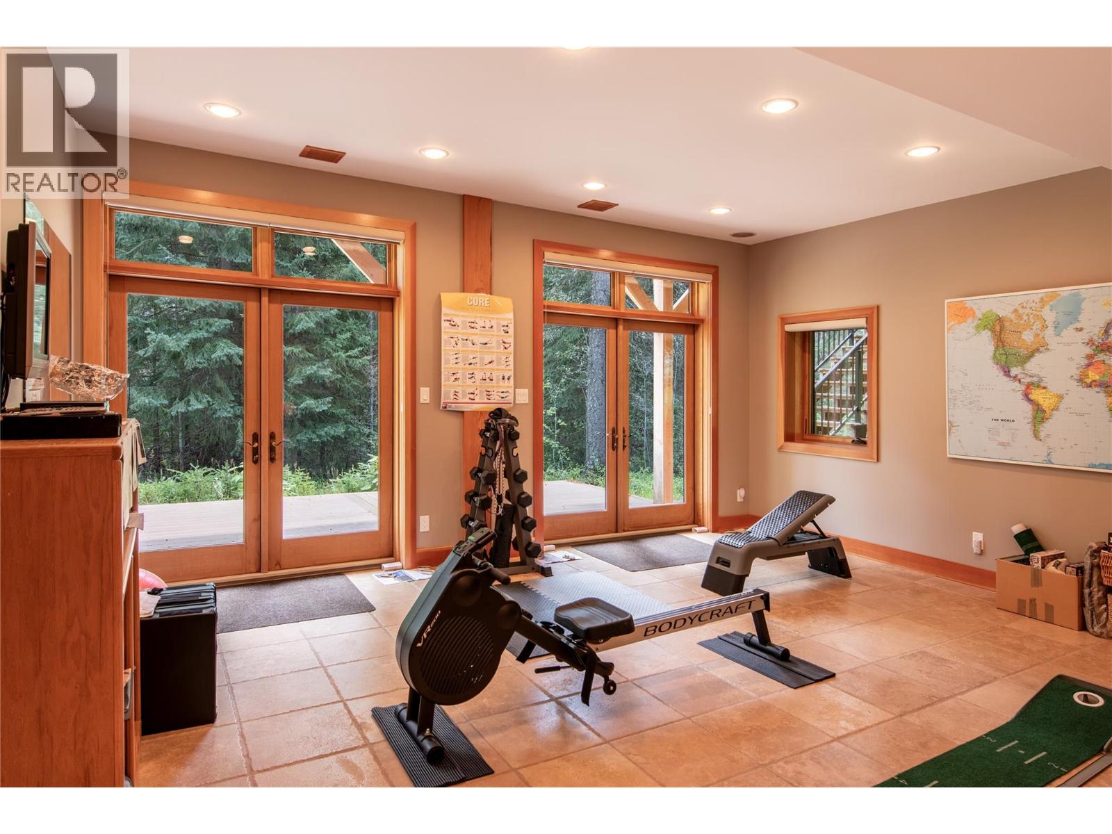 2480 Golden Donald Upper Road, Golden