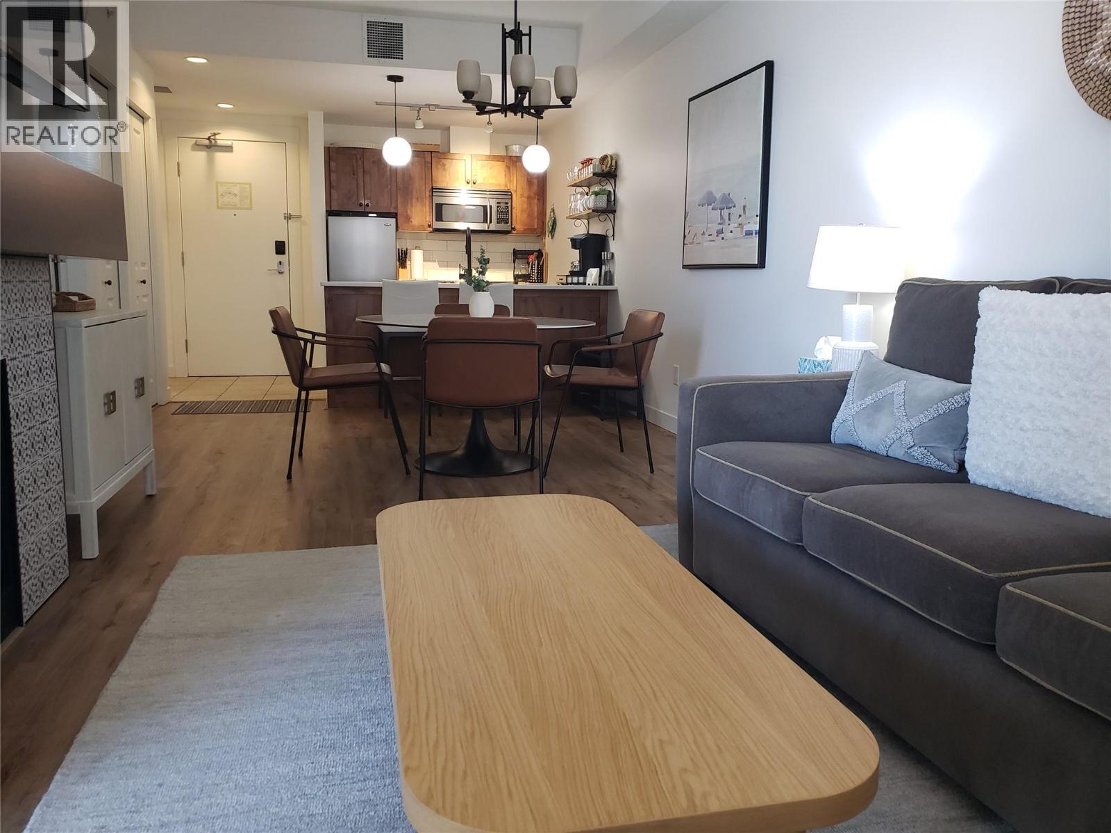 329 4200 LAKESHORE Drive, Osoyoos