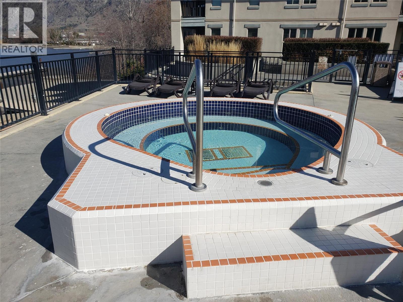 329 4200 LAKESHORE Drive, Osoyoos