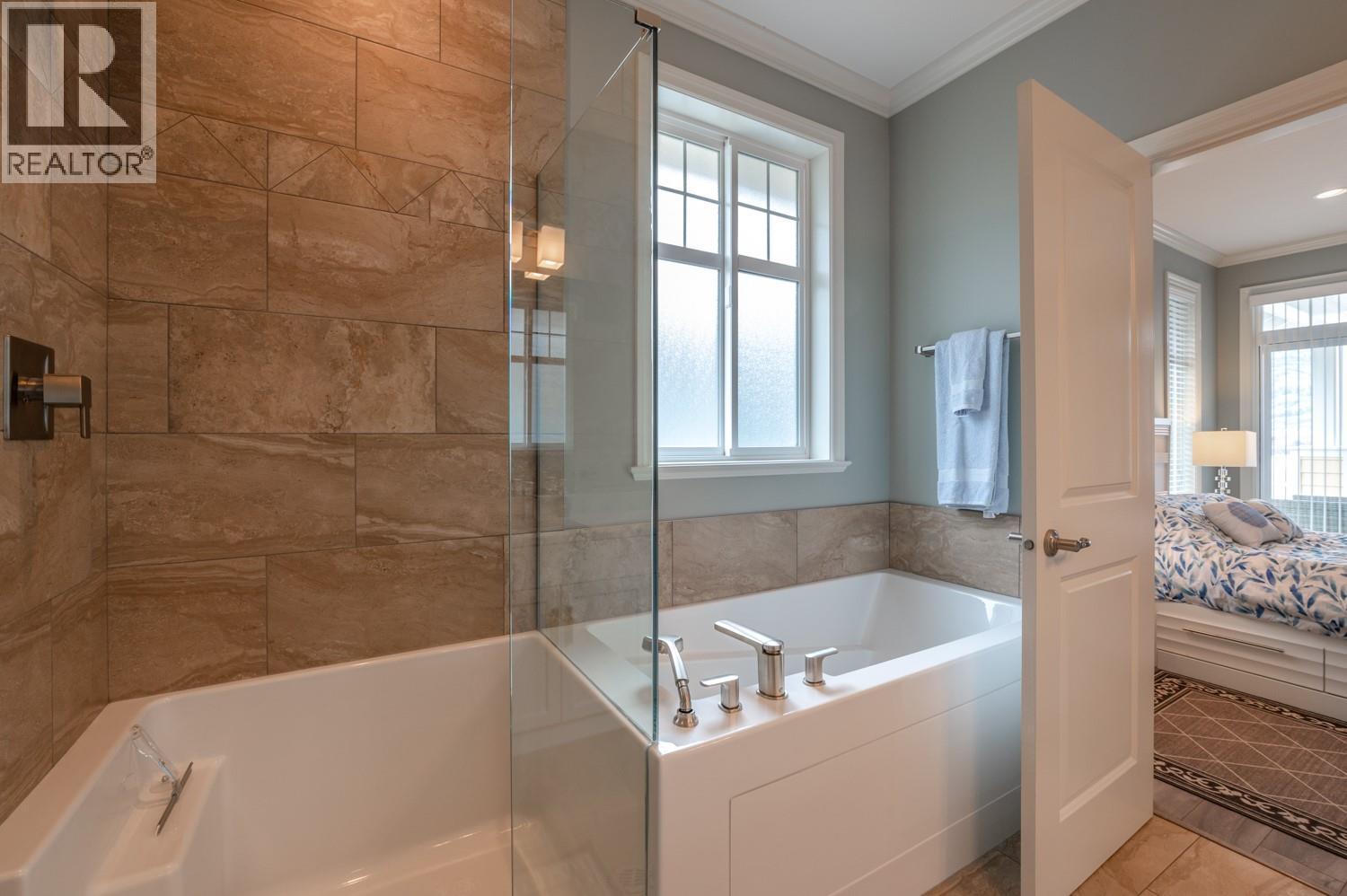 2450 RADIO TOWER Road Unit# 182, Oliver