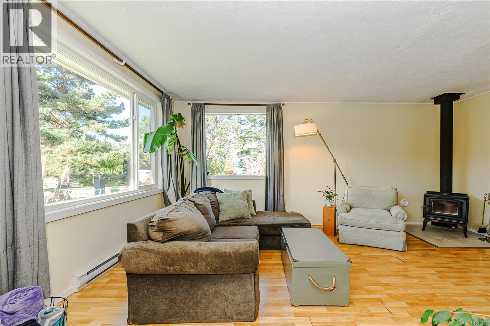  273 Maliview Drive, Salt Spring