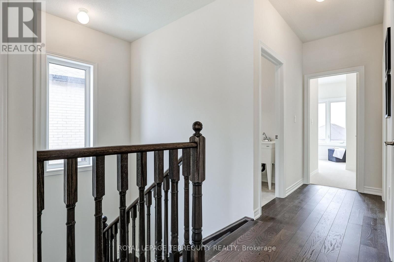 1226 TALISMAN MANOR - 34