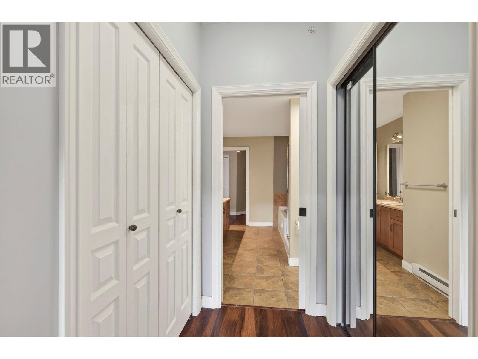 1390 Hillside Drive Unit# #302, Kamloops