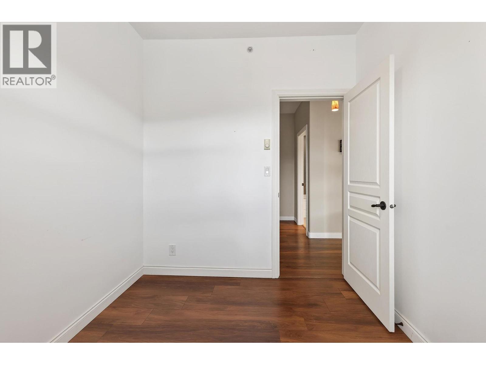 1390 Hillside Drive Unit# #302, Kamloops