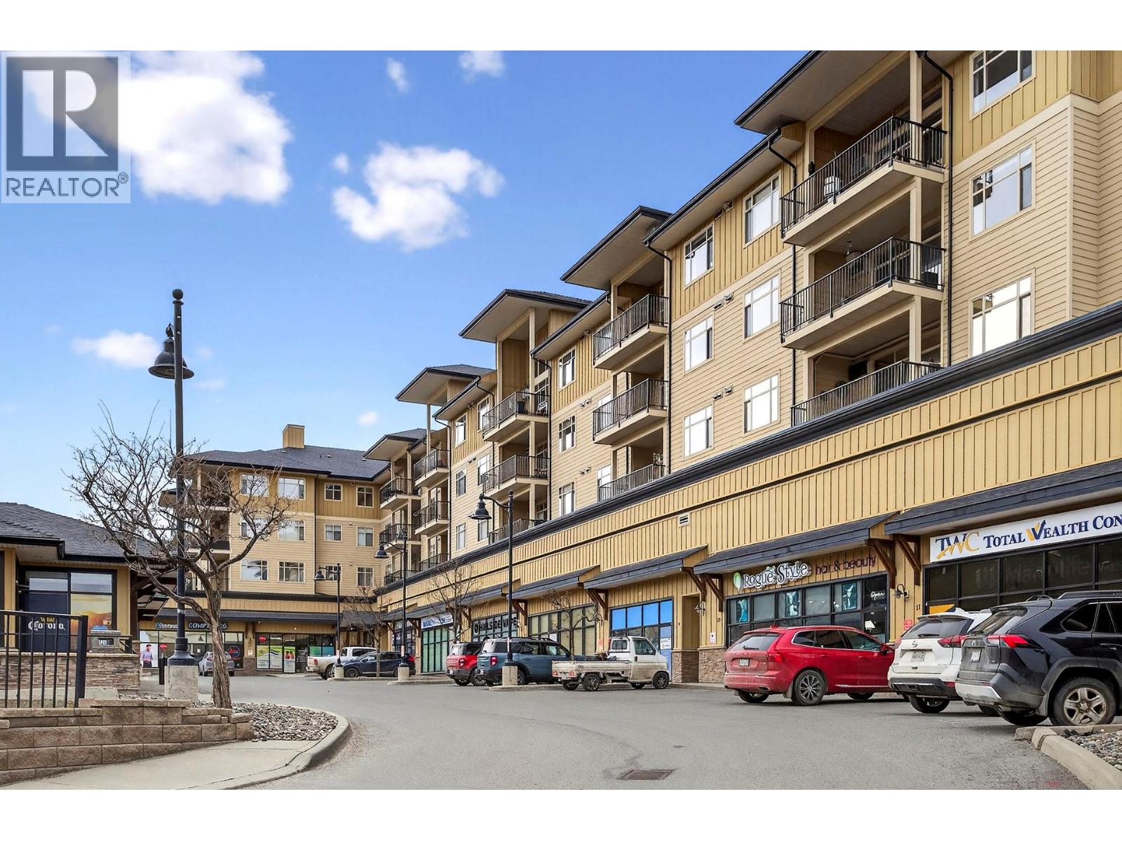 1390 Hillside Drive Unit# #302, Kamloops