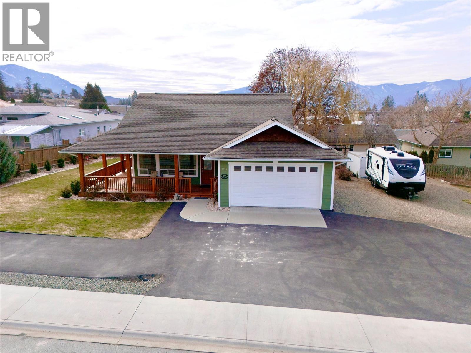 1719 Murdoch Street, Creston