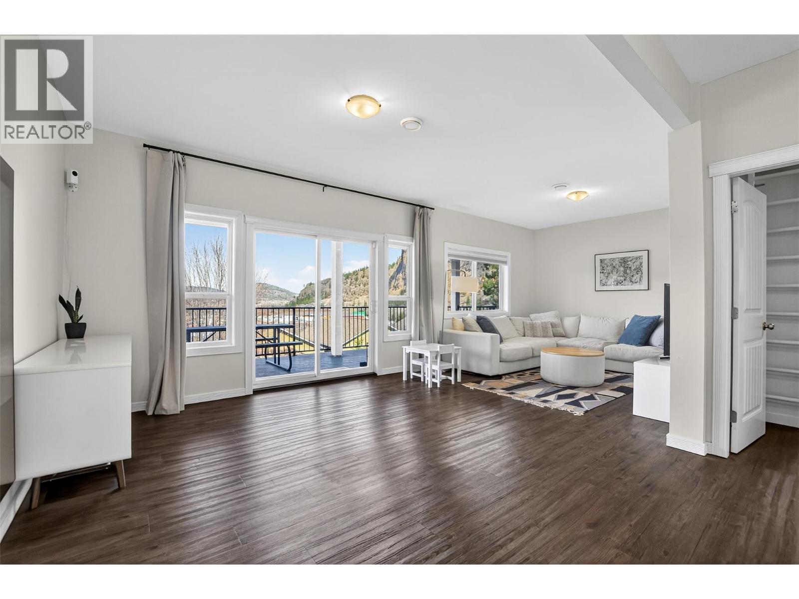  8722 Pollock Terrace, Summerland