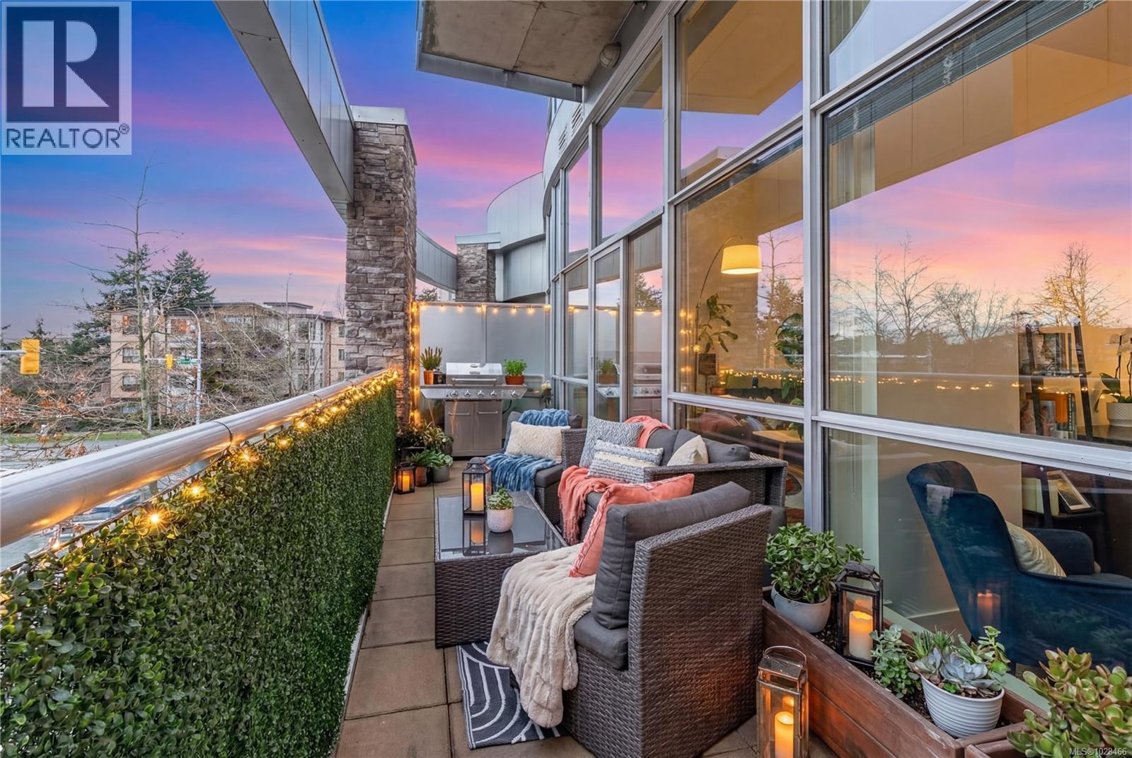 #332 2745 VETERANS MEMORIAL PKWY - 24