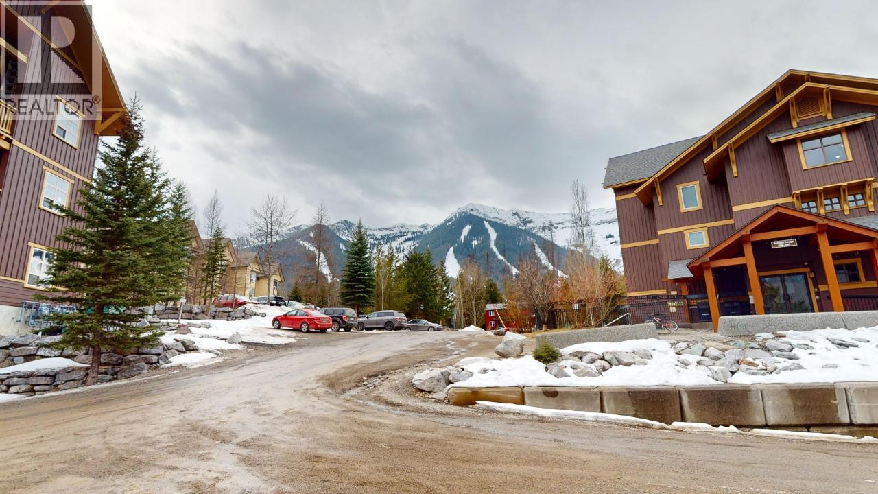 #643C 4559 TIMBERLINE Crescent - 24