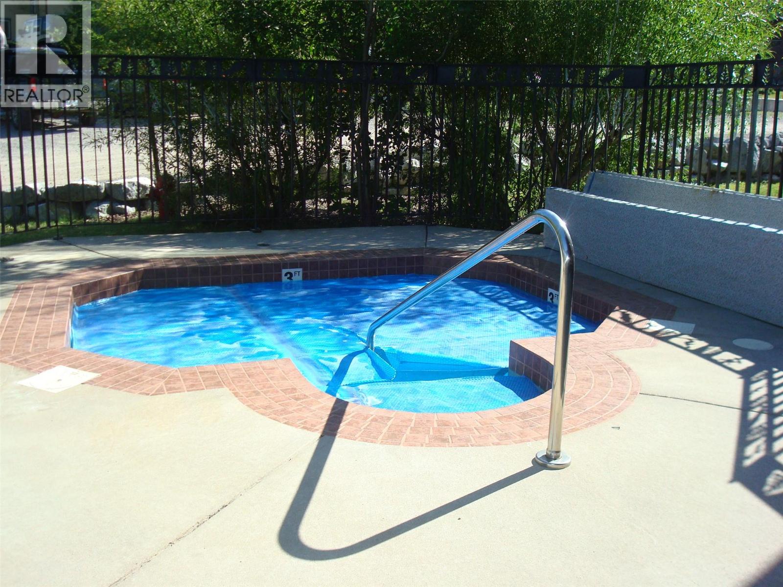 643C 4559 TIMBERLINE Crescent, Fernie