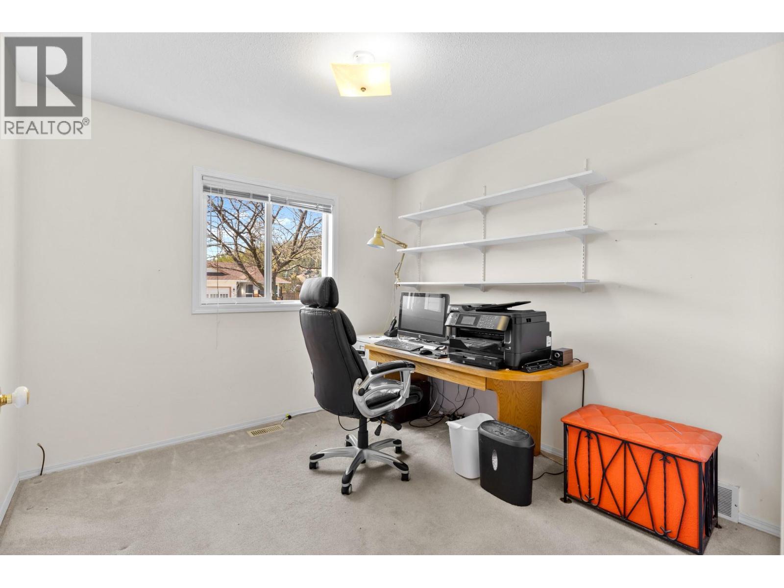  390 McTavish Crescent, Kelowna