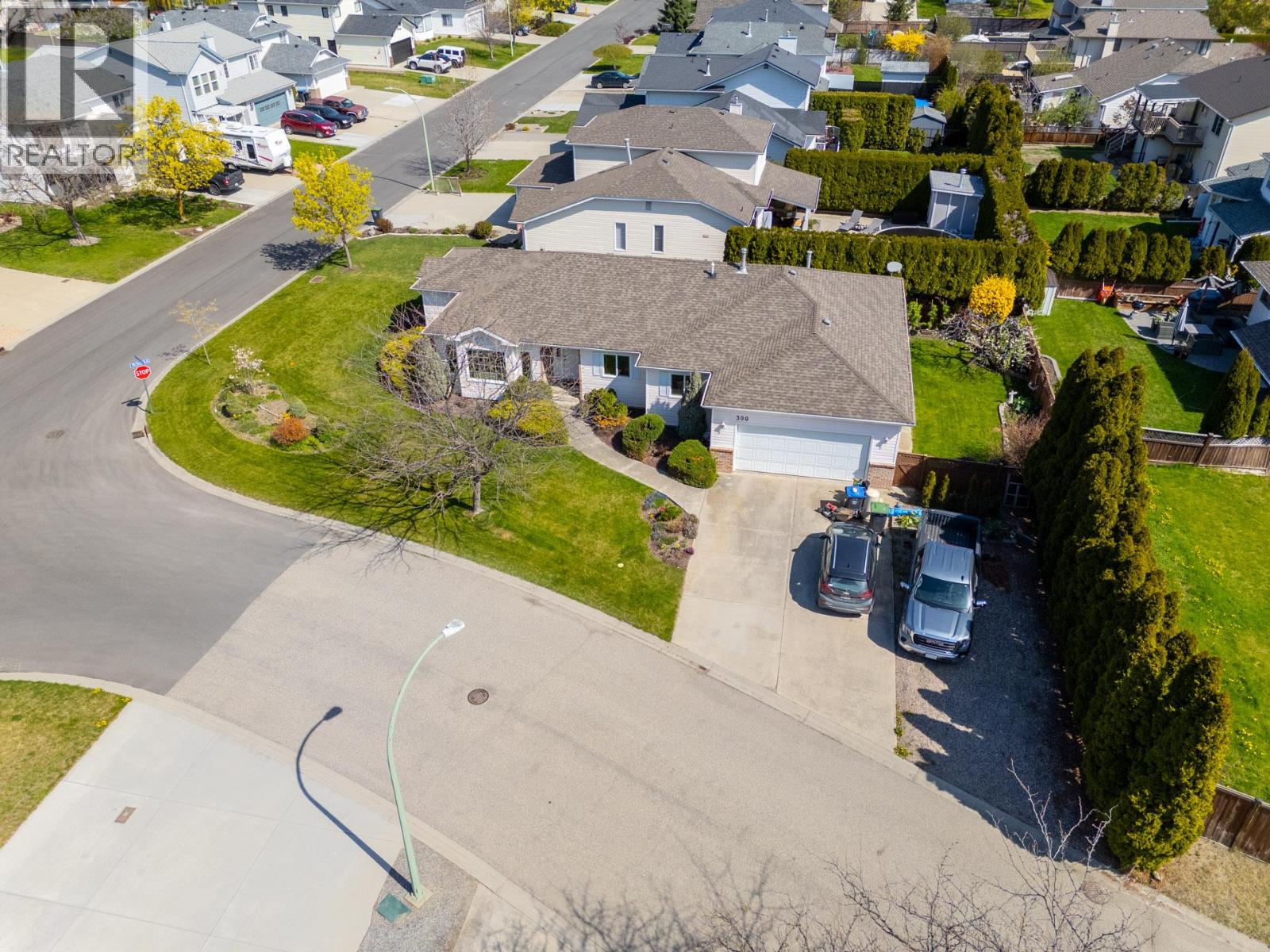  390 McTavish Crescent, Kelowna