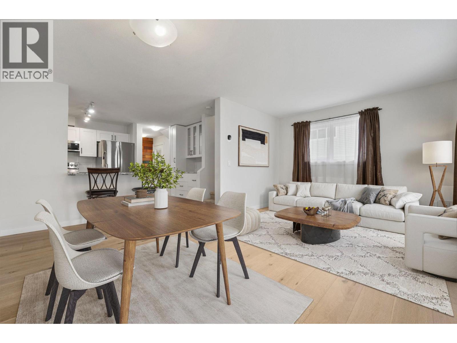 #107 5460 Clements Crescent - 3