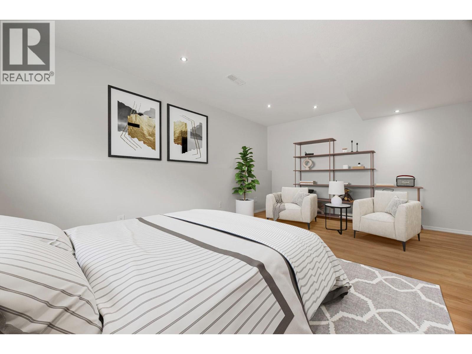 5460 Clements Crescent Unit# 107, Peachland