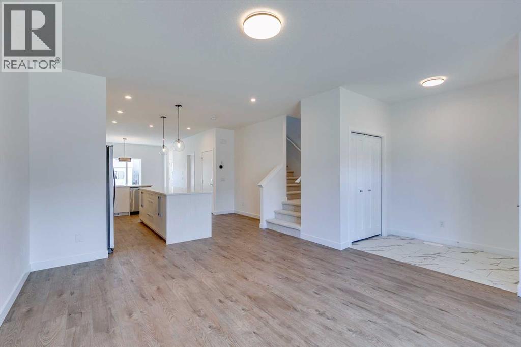 Single Family House for Sale in  Rangeview Street SE Rangeview Calgary 